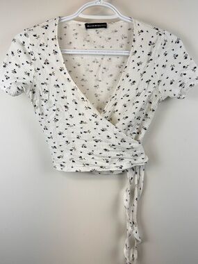 Brandy Melville Rae Floral Wrap Top Blue Ditsy Flower Waffle Knit One Size